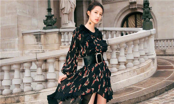 东洲标题：包生男孩机构：助你成功代怀生子，实现家庭梦想